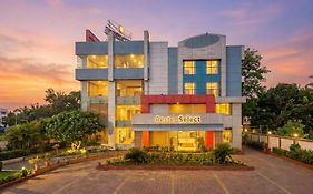 Fabhotel Prime Rester Select Chakan